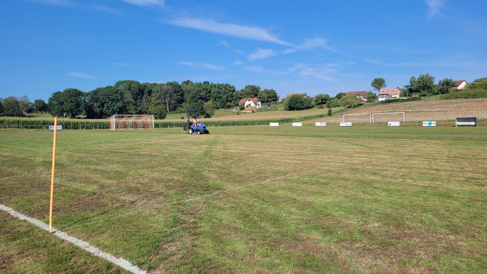 On prépare pas le terrain nous ?